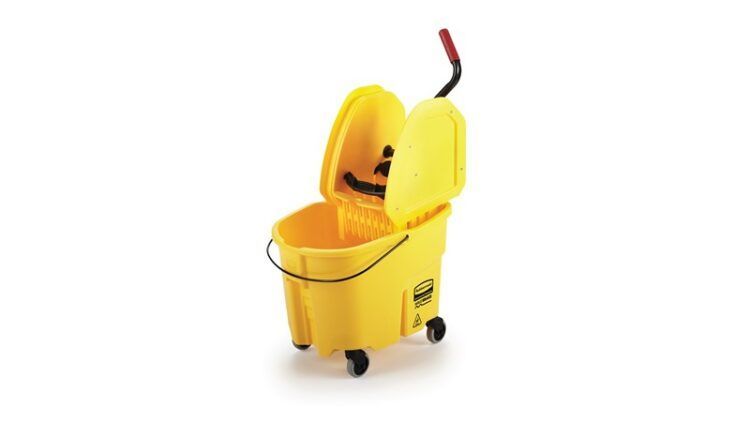 WAVEBRAKE® 35 QT DOWN-PRESS BUCKET AND WRINGER, YELLOW